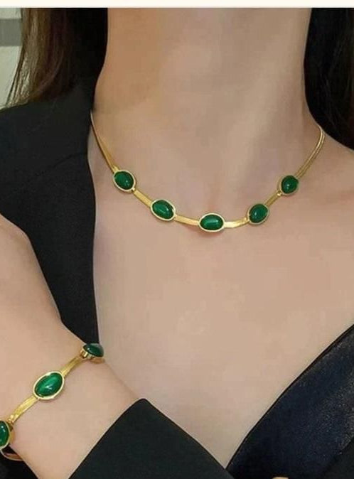 Oval Green Crystal Pendant Necklace Set With Bracelet 📿